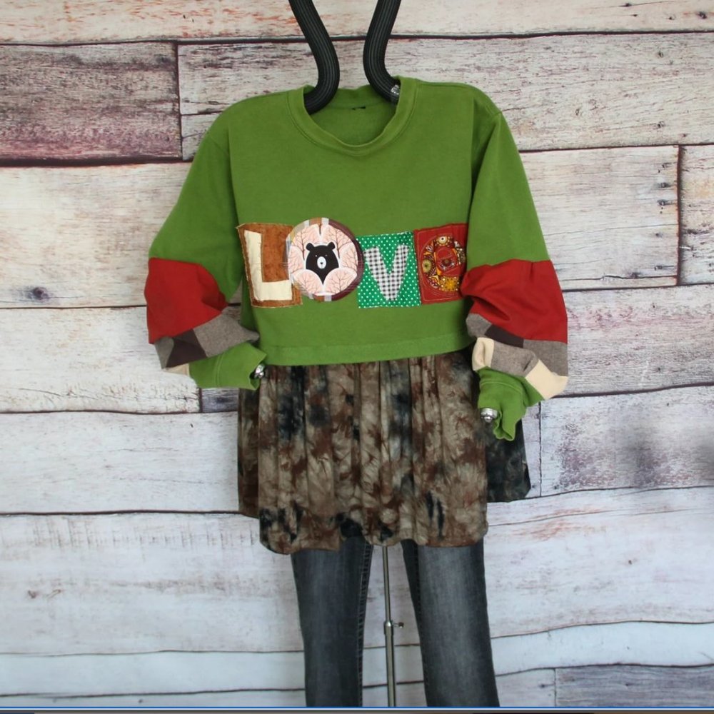 UPCYCLED Boho 'LOVE' Design w/ Peplum TOP Size: M/L
